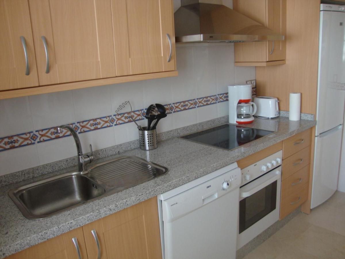 Residencial Duquesa 2049 Apartment Манилва Екстериор снимка