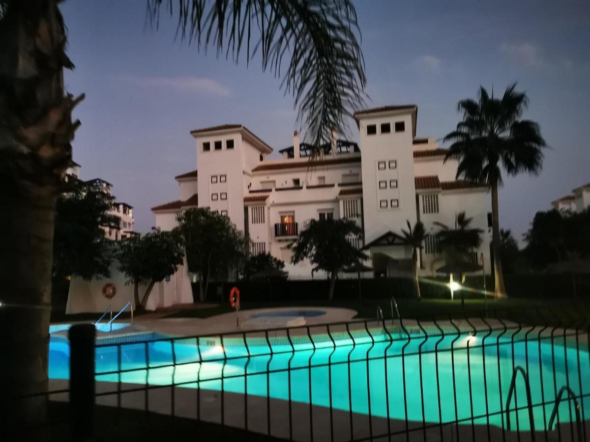 Residencial Duquesa 2049 Apartment Манилва Екстериор снимка
